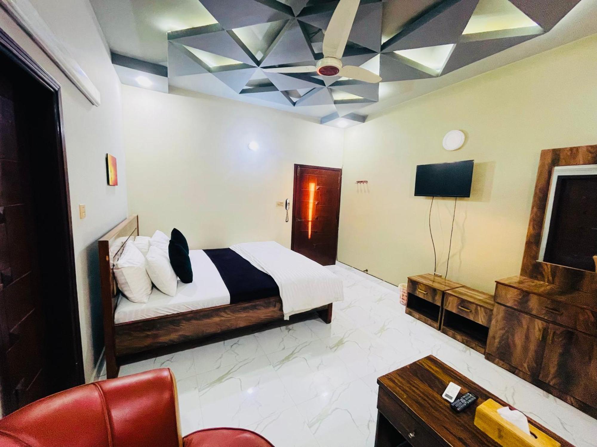 Karachi Inn 외부 사진